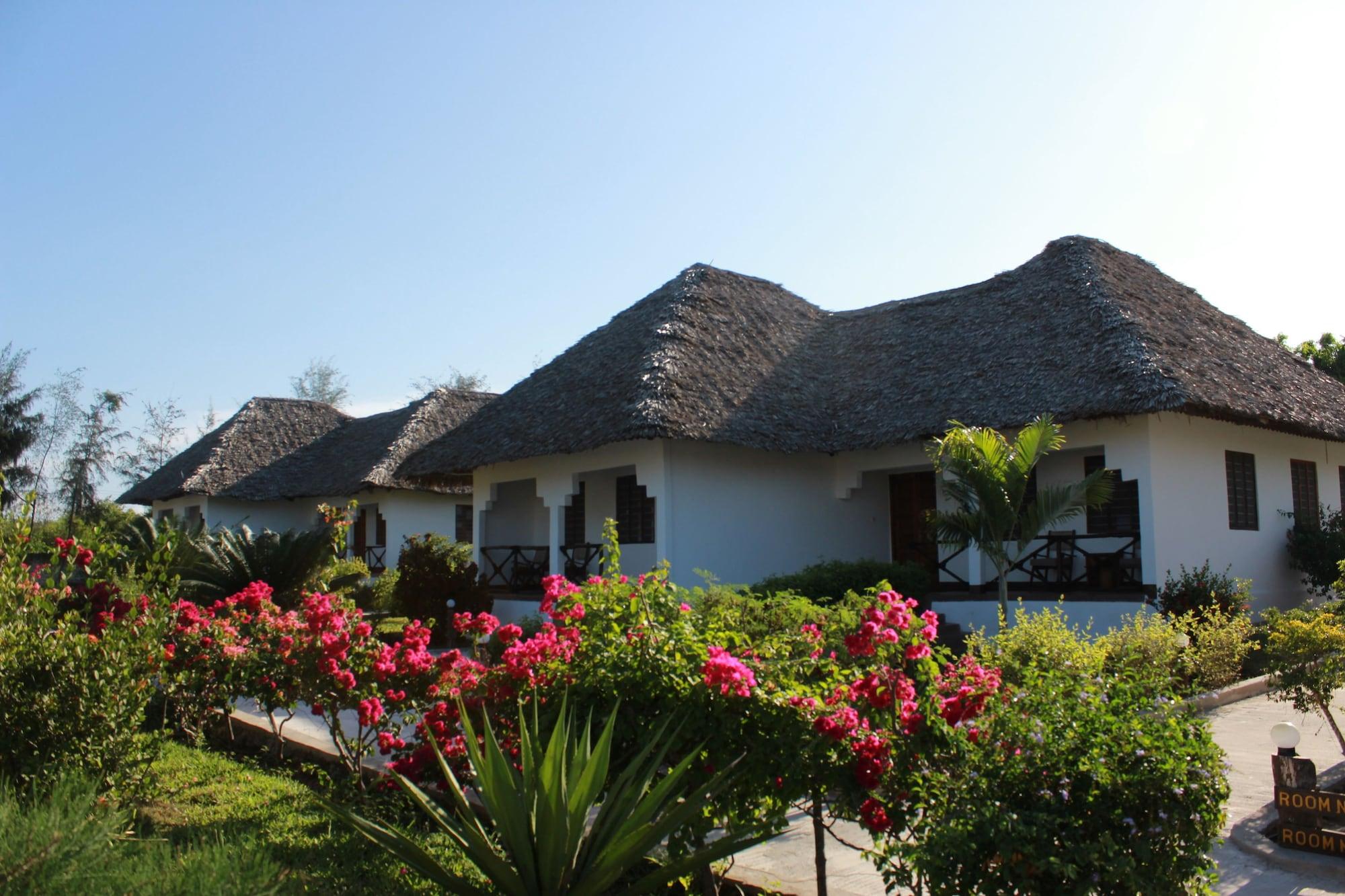 African Sun Sand Sea Beach Resort & Spa Bwejuu Exterior photo